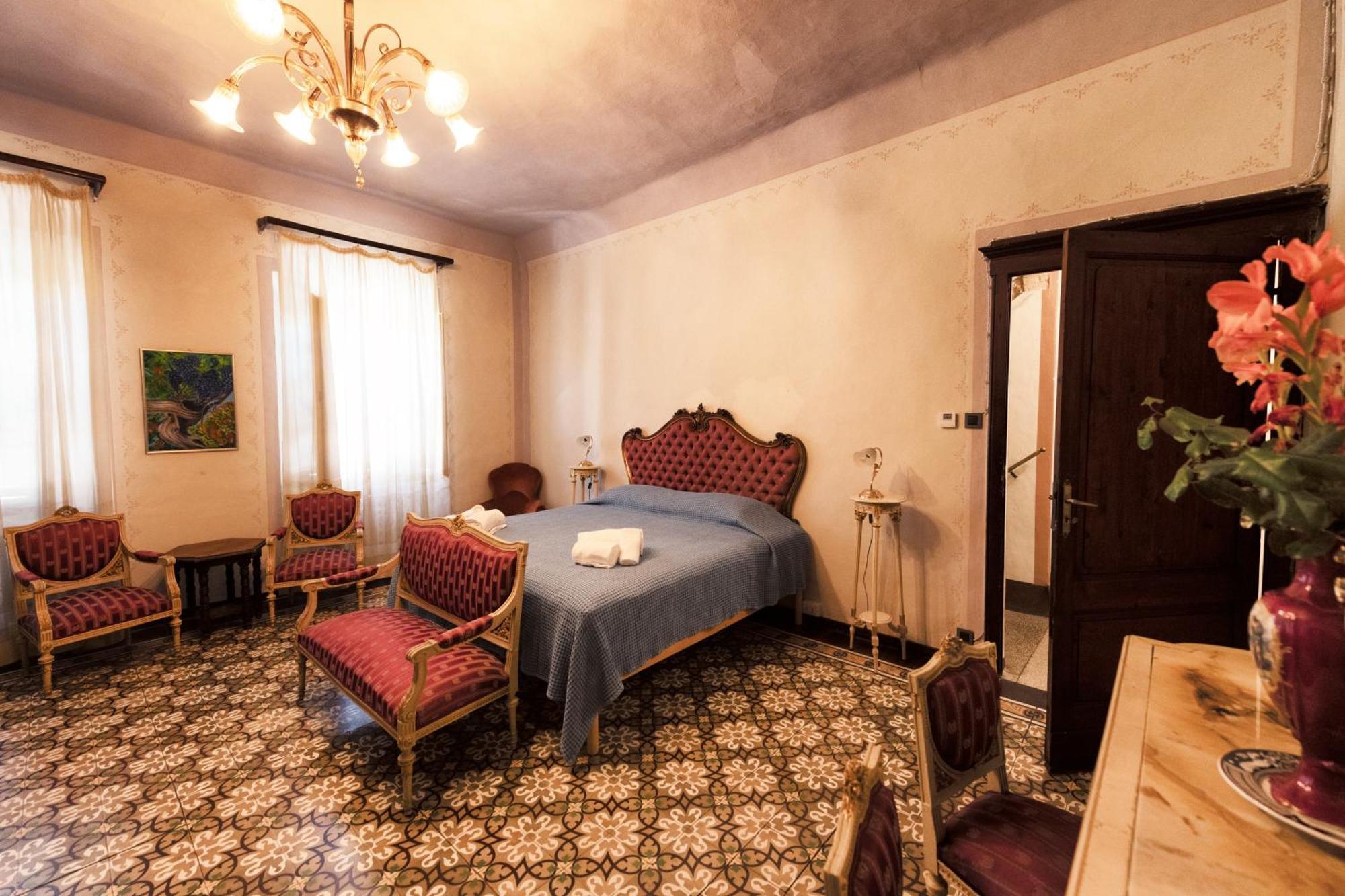 Bed and Breakfast Il Palazzo Boutique Montalcino Esterno foto