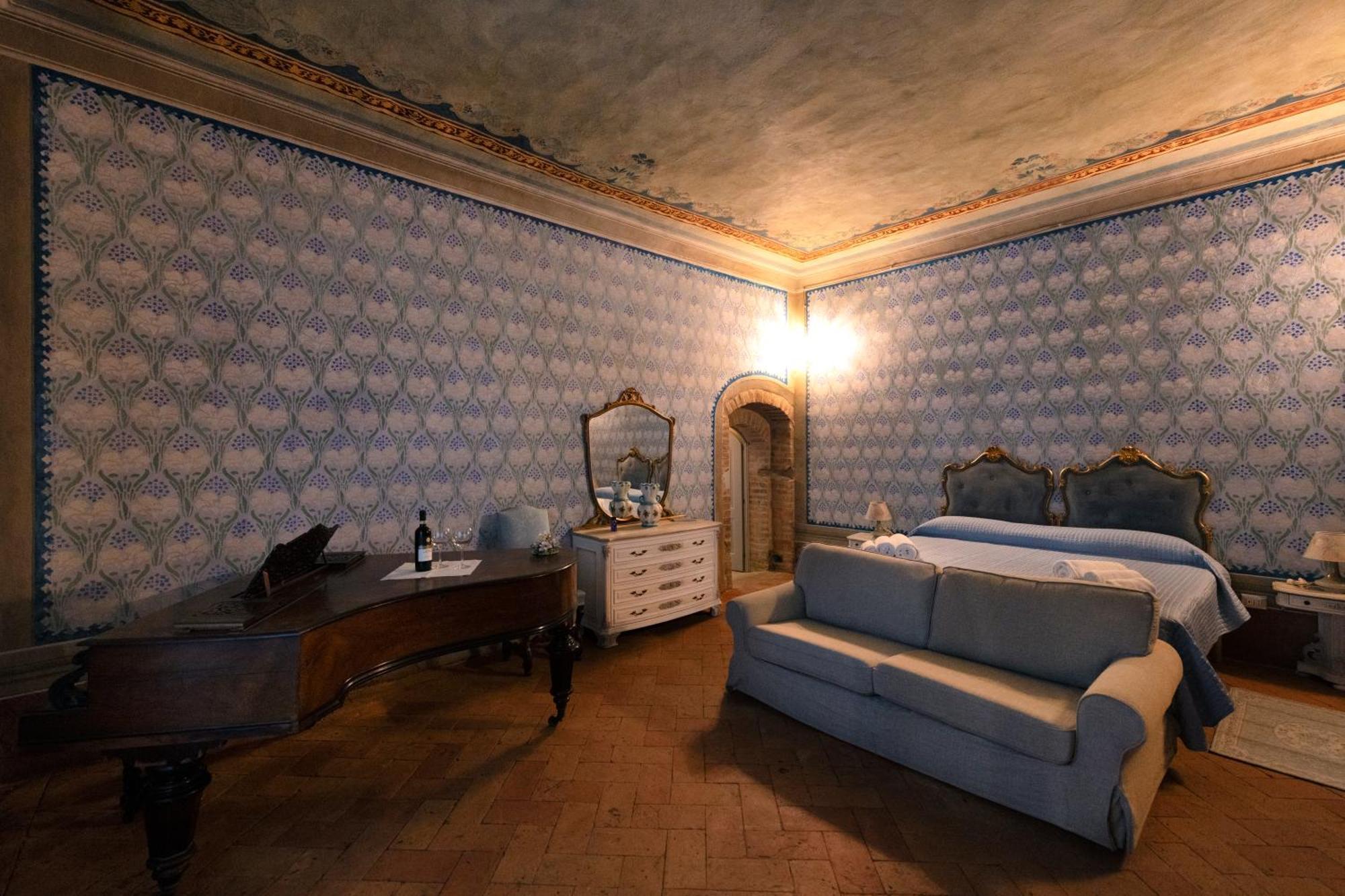 Bed and Breakfast Il Palazzo Boutique Montalcino Esterno foto