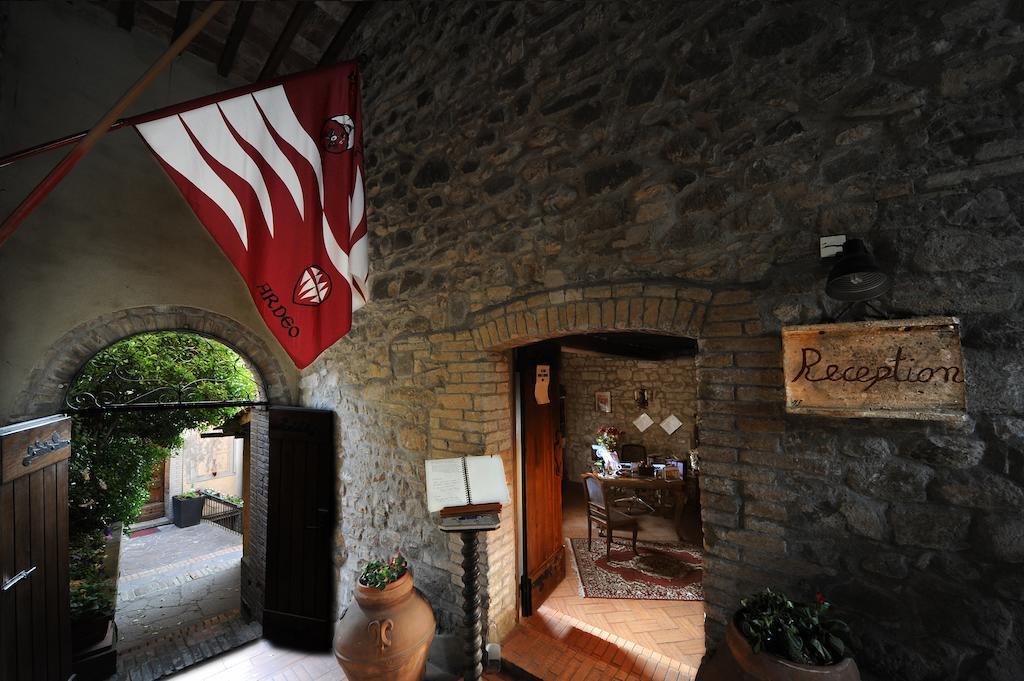 Bed and Breakfast Il Palazzo Boutique Montalcino Esterno foto