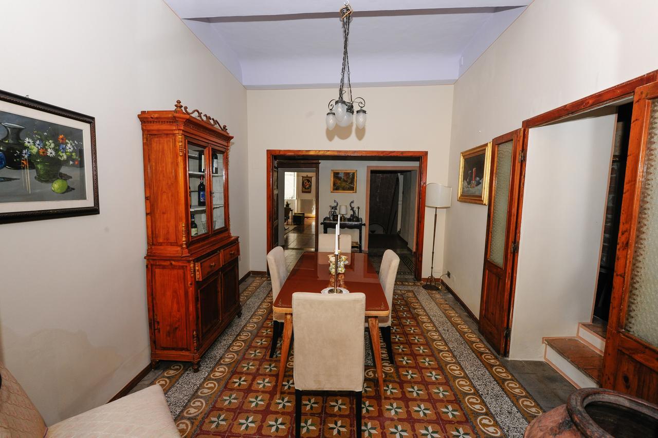 Bed and Breakfast Il Palazzo Boutique Montalcino Esterno foto