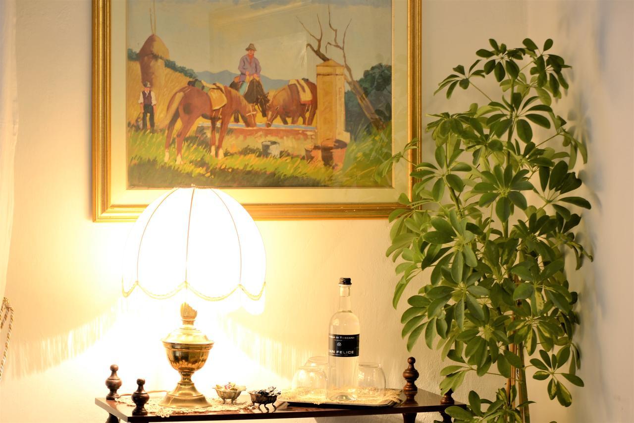 Bed and Breakfast Il Palazzo Boutique Montalcino Esterno foto
